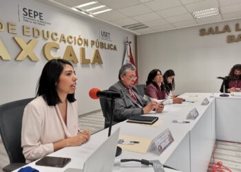 SEPE-USET promueve la ciencia en niñas, niños, adolescentes y jóvenes.