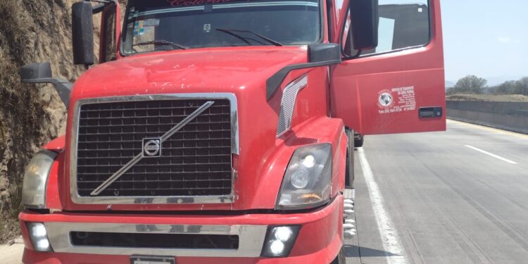 Con acciones permanentes para combatir el robo de vehículos se aseguran tres unidades: SSC