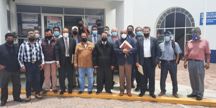 Atiende nuevo titular de la SMyT peticiones de transportistas