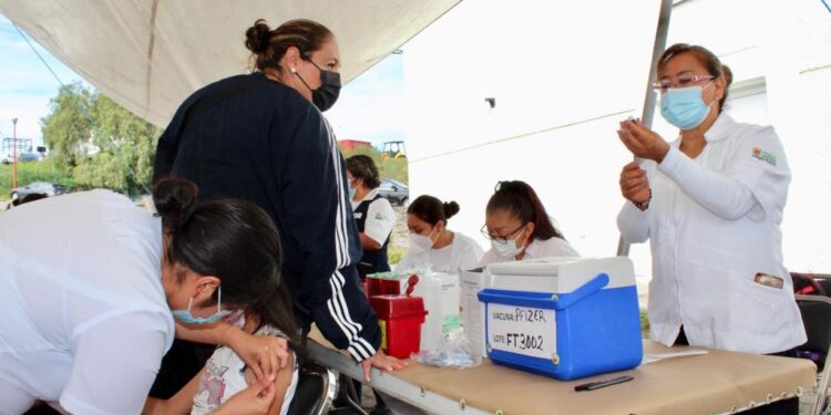 Tlaxcala registra alta asistencia infantil para la vacunación contra covid-19