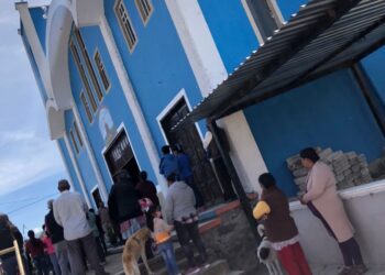 Entre dudas y tristeza despiden a Ana Laura N.