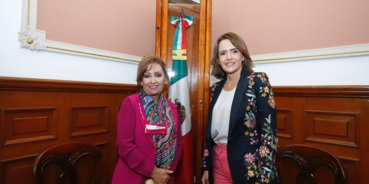 Reconoce exalcaldesa de Escobedo, Nuevo León trabajo a favor de la mujer en Tlaxcala