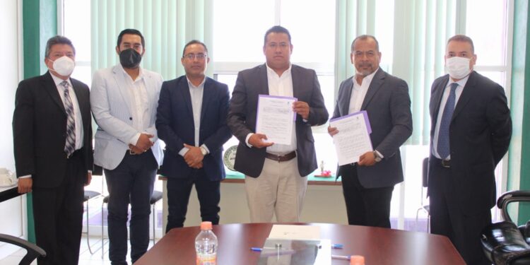 ITST y CPI signan convenio de colaboración para fortalecer el aprendizaje bilingüe