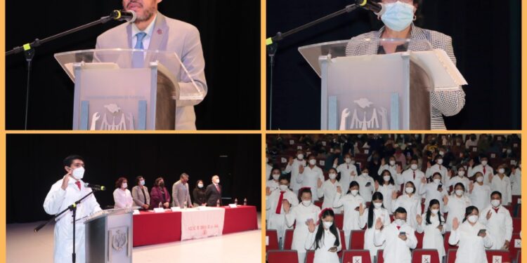 Gradúa UATx a nuevos médicos cirujanos
