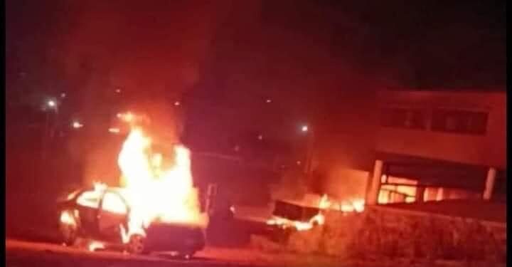 Sigue conflicto en Xaltocan, pobladores incendian comandancia, al acusar a policía de matar a un hombre.