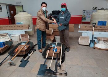 Entrega ayuntamiento de Cuapixtla apoyos subsidiados.
