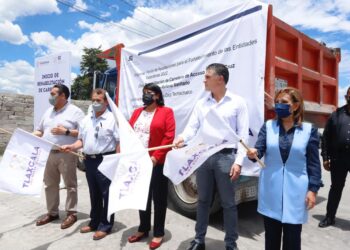 Con más de 23 MDP, gobierno del estado rehabilitará carreteras de Tetlatlahuca y Panotla