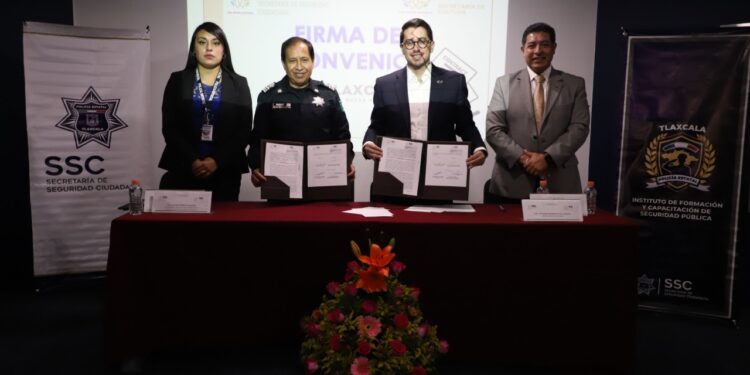 Policías obtendrán facilidades para acceder actividades culturales