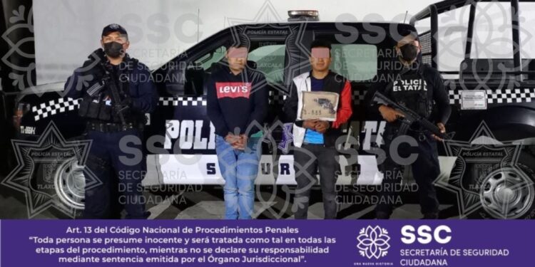 Asegura SSC a dos masculinos por portación de arma