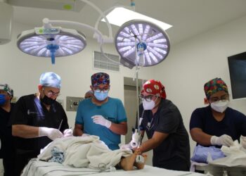 Gracias a cirugías gratuitas de labio y paladar hendido, familias ahorran más de 2.6 mdp