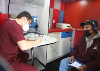 Inició APBPET jornada de entrega de auxiliares auditivos y prótesis dentales