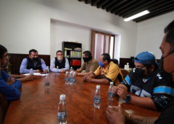 SEGOB atendió a conductores de diversas plataformas digitales de transporte público