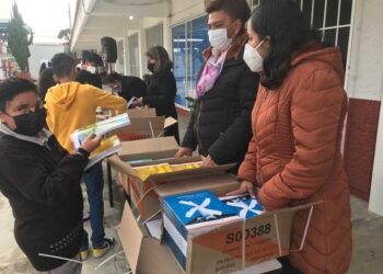 Concluyeron SEPE-USET la distribución de libros de texto para nivel básico