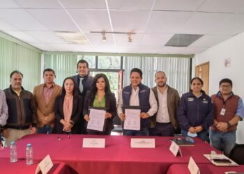 Signan convenio de colaboración secretaría del medio ambiente y fundación Salvatierra García