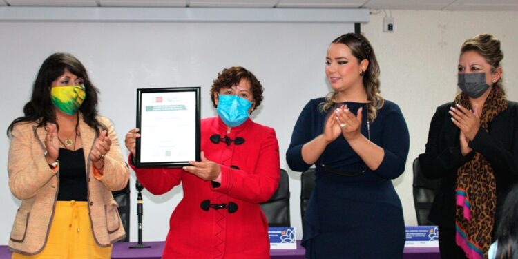 Obtiene PGJE constancia de inscripción al registro nacional de archivos