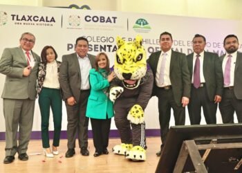 Presentan al “tiaxca guerrero jaguar” que dará identidad al COBAT Tlaxcala