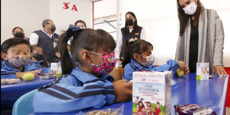 Repartirá SEDIF más de 3.6 millones de desayunos escolares en el último cuatrimestre del año