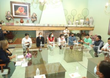 Participaron tlaxcaltecas en festejos de la independencia de México en consulado de estados unidos