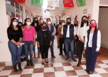 Conocen diputados programas y servicios de SEDIF a grupos prioritarios