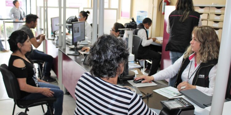 INE Tlaxcala realizó más de 131 mil tramites de CPV durante la CAP 2021-2022
