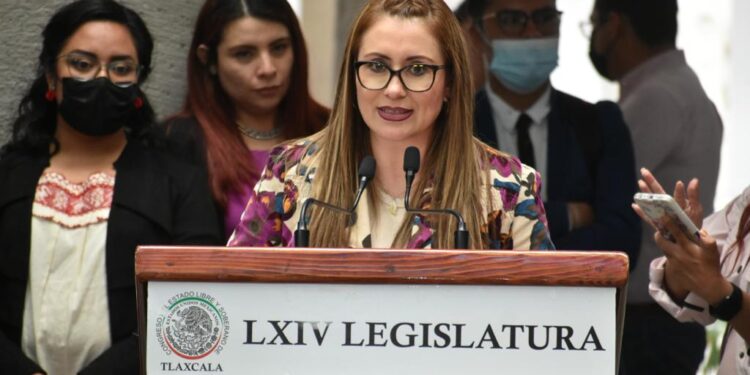 Calpulalpan presente en “Tlaxcala de Mis Amores” en el Congreso