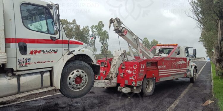 Asegura ssc un tractocamión derivado de accidente de tránsito