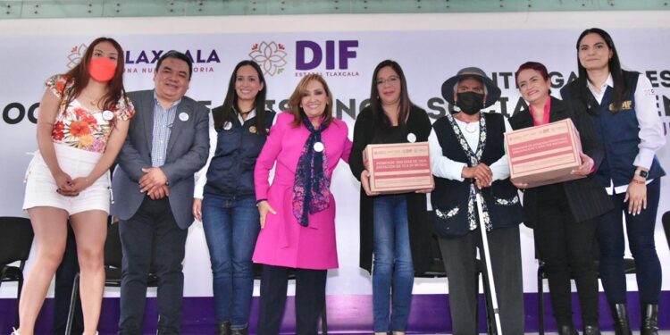 Entregan gobernadora y SEDIF despensas para fortalecer la alimentación de grupos prioritarios