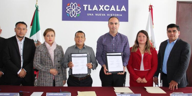 Firma SEDECO convenio con Tetla para manejar la firma electrónica avanzada