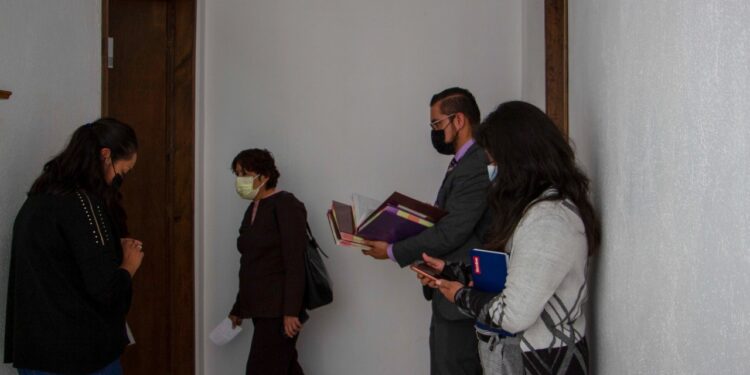 Realiza procuradora recorrido en unidades de atención integral e investigación del delito