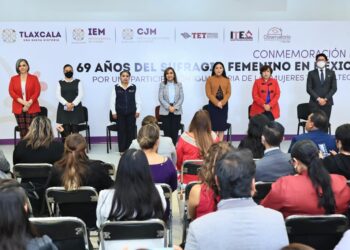Encabezó gobernadora Lorena Cuéllar conmemoración de los 69 años del sufragio femenino en México