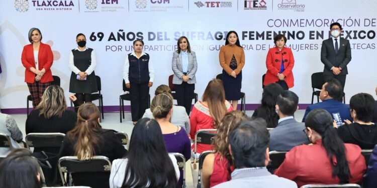 Encabezó gobernadora Lorena Cuéllar conmemoración de los 69 años del sufragio femenino en México