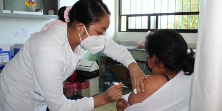 Aplicarán en Tlaxcala 386 mil 92 vacunas contra la influenza