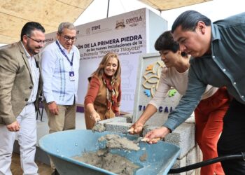 Colocó gobernadora Lorena Cuéllar primera piedra de la primaria “Pioquinto Tlilayatzi” en Contla