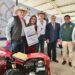 Entregó gobernadora Lorena Cuéllar maquinaria agrícola y reconocimientos a productores tlaxcaltecas