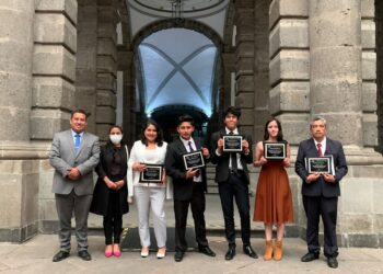 Estudiantes del ITST obtienen segundo lugar a nivel nacional en rally latinoamericano