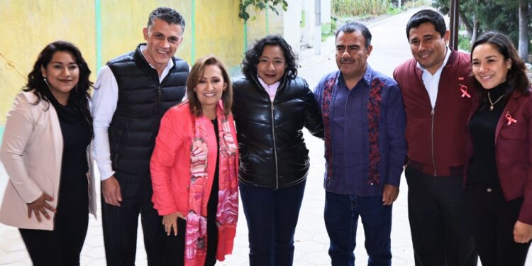 Inauguró gobernadora Lorena Cuéllar rehabilitación de calles en santa cruz Tlaxcala y Tzompantepec