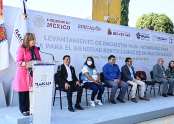 Atestiguó gobernadora Lorena Cuéllar proceso de incorporación a becas Benito Juárez de educación básica
