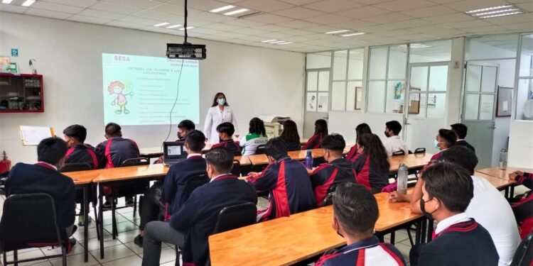 Brinda conalep capacitación para prevenir la violencia de género en la comunidad escolar