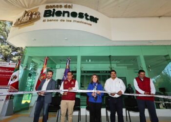 Puso en funciones gobernadora Lorena Cuéllar banco del bienestar en Hueyotlipan