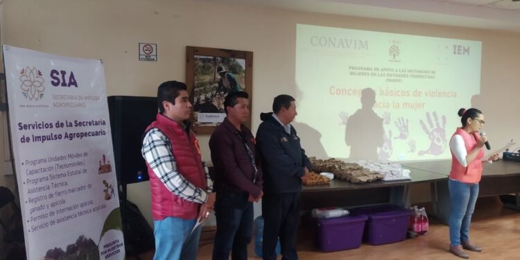 Imparte SIA plática en contra de la violencia hacia las mujeres