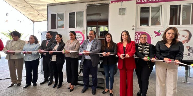 Gestiona Diputada Leticia Martínez Cerón atención de Unidad CEJA móvil en Atltzayanca