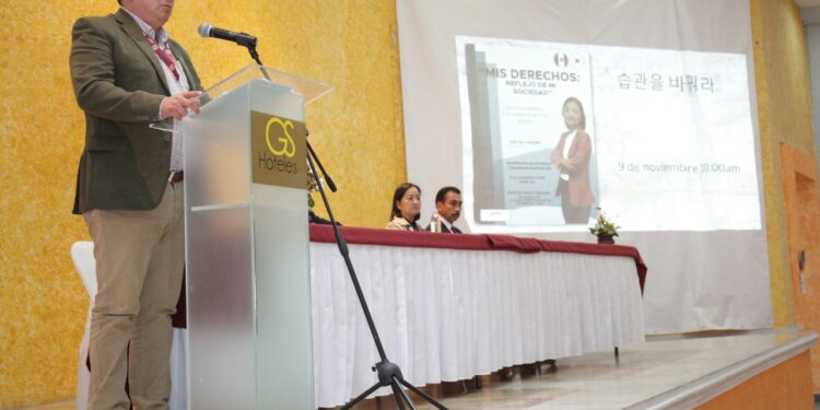 Realiza sepe conferencia “derechos y deberes, la formación de alumnos de éxito”