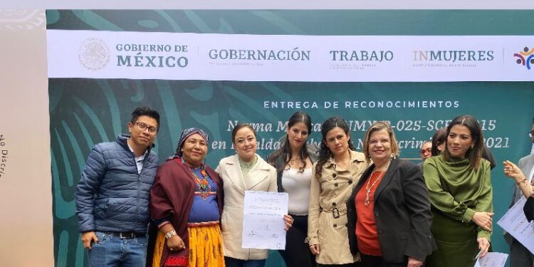 Recibe UTT reconocimiento en “igualdad laboral y no discriminación”