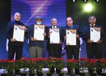 COBAT se consolida como una de las mejores instituciones educativas del estado en su 41 aniversario