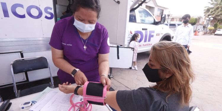 Acercó SEDIF servicios médicos a población vulnerable con 164 jornadas de salud