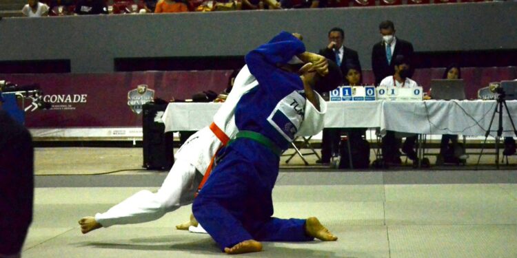 Mantiene IDET abierta convocatoria de becas deportivas a atletas y entrenadores