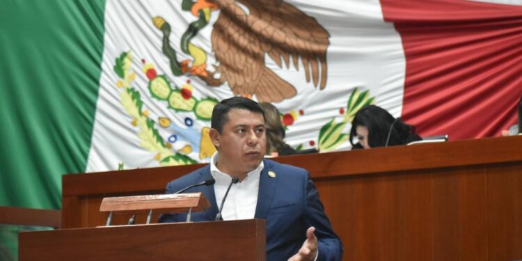 El Presupuesto 2023 atenderá a los sectores más vulnerables en Tlaxcala: Diputado Rubén Terán