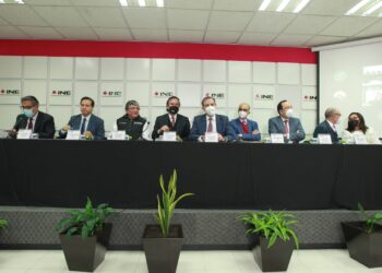 Pronunciamiento de las consejeras y consejeros en torno a la eventual reforma electoral