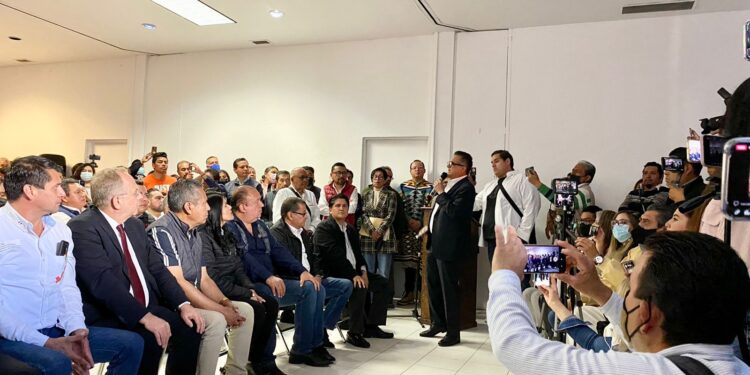 En espíritu de unidad, organizaciones se suman a favor de Marcelo Ebrard para ganar encuesta de Morena