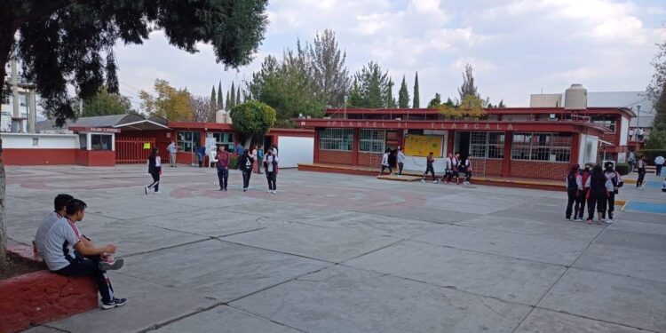 Trabaja con normalidad plantel 01 del COBAT